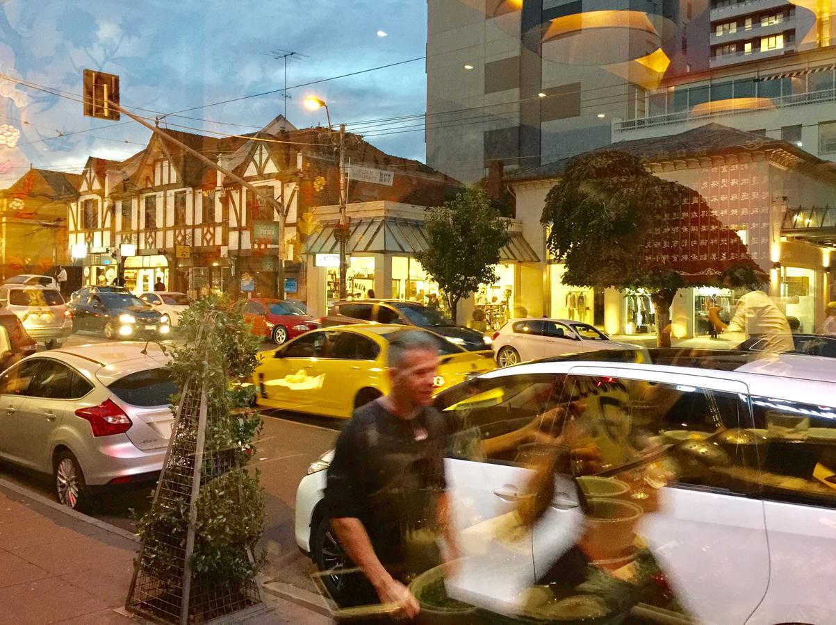شقة Pride Fawkner St Kilda Rd With Gym & Pool ملبورن المظهر الخارجي الصورة