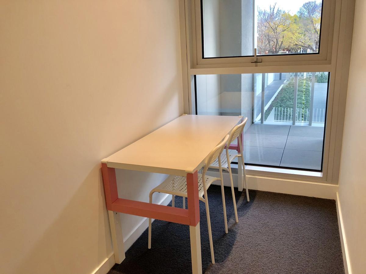 شقة Pride Fawkner St Kilda Rd With Gym & Pool ملبورن المظهر الخارجي الصورة